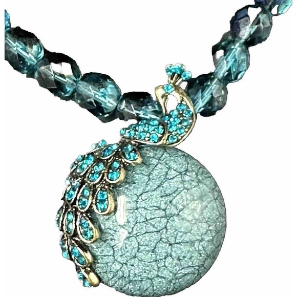 Turquoise Colored Crystal Beaded Costume Necklace Round Rhinestone Medalion - Picture 2 of 6